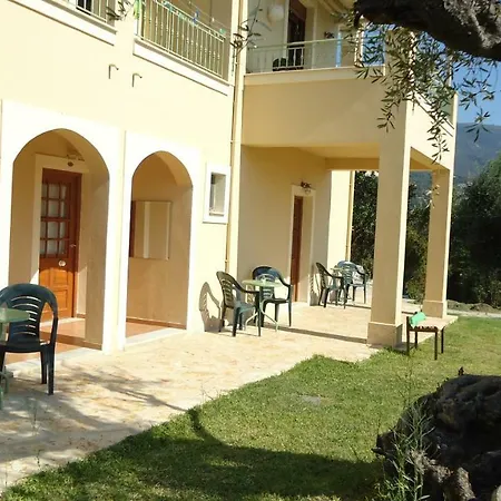 Apartment Nefele's Ipsos